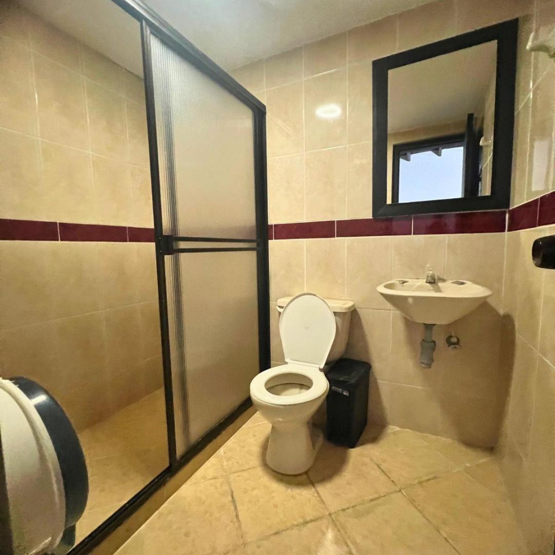 Hotel Casa Botero Медельин Экстерьер фото